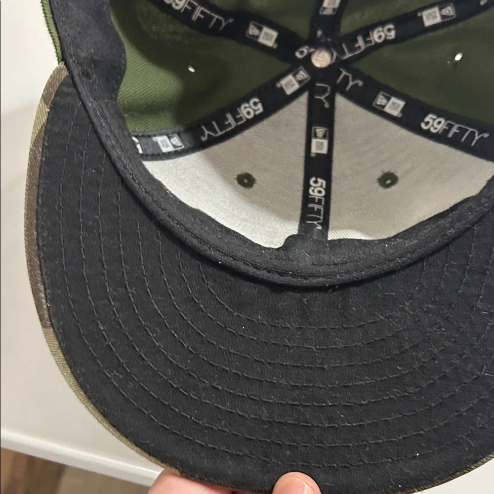 MLB Pittsburgh Pirates Green Cap with Camouflage Brim-Size 7 1/2 - Picture 5 of 8